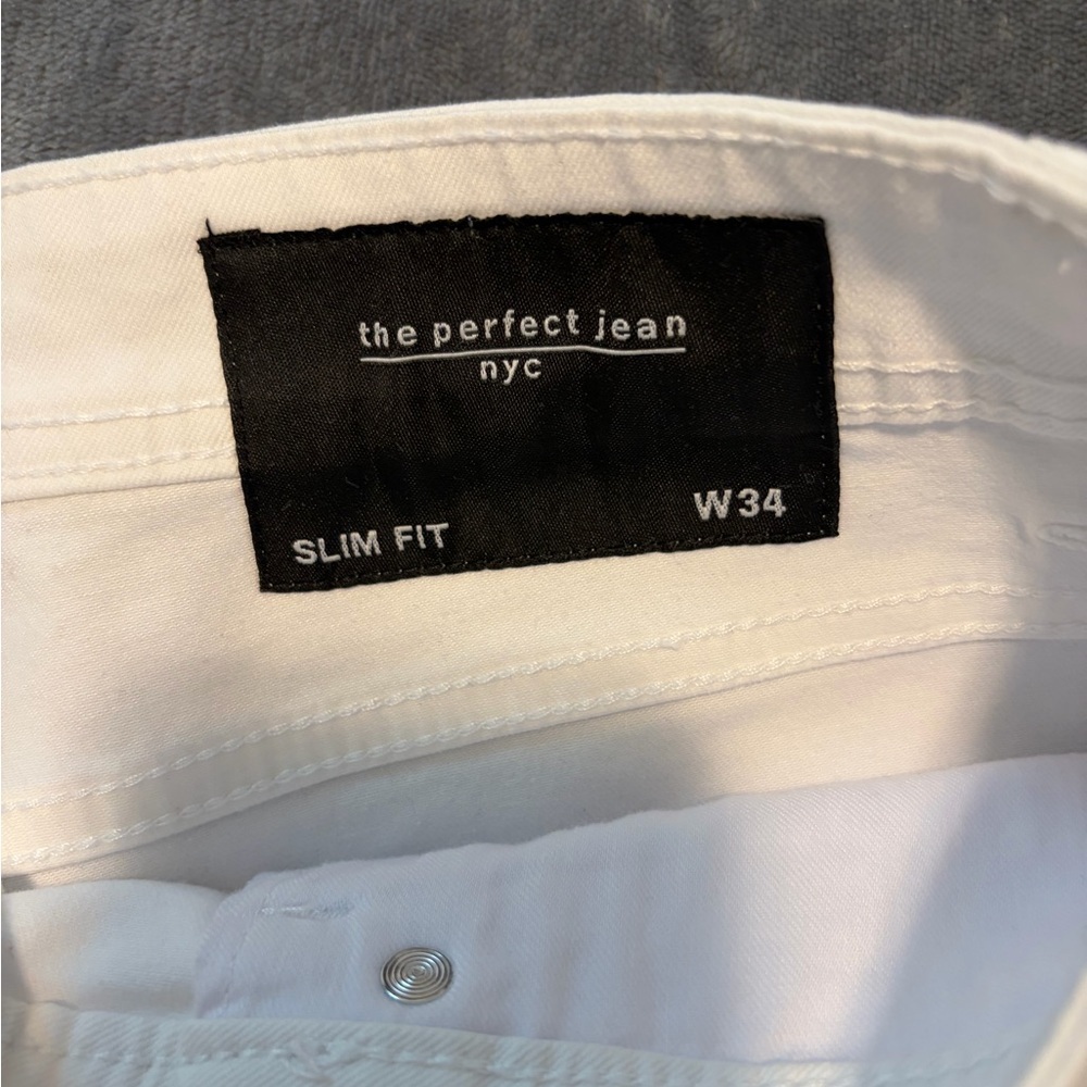 The Perfect Jean NYC Men's White Jean Shorts - Picture 2 of 3